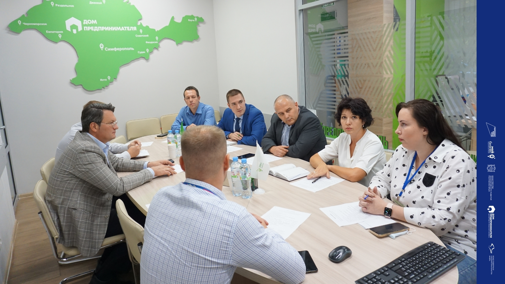 В Доме предпринимателя обсудили сотрудничество с крымскими ВУЗами в рамках реализации нацпроекта «Производительность труда»